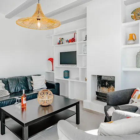 Holiday Cala Blanca By Interhome بيت للعطل *